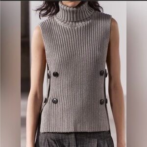Zara Gray Turtleneck Sleeveless Sweater